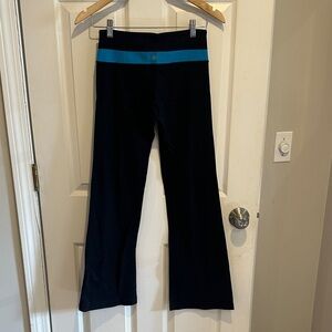 Lululemon Black and Blue Yoga Pants